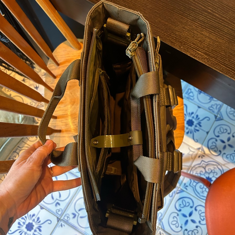 Dagne Dover Petra Convertable Bag in MOSS - Picture 9 of 12